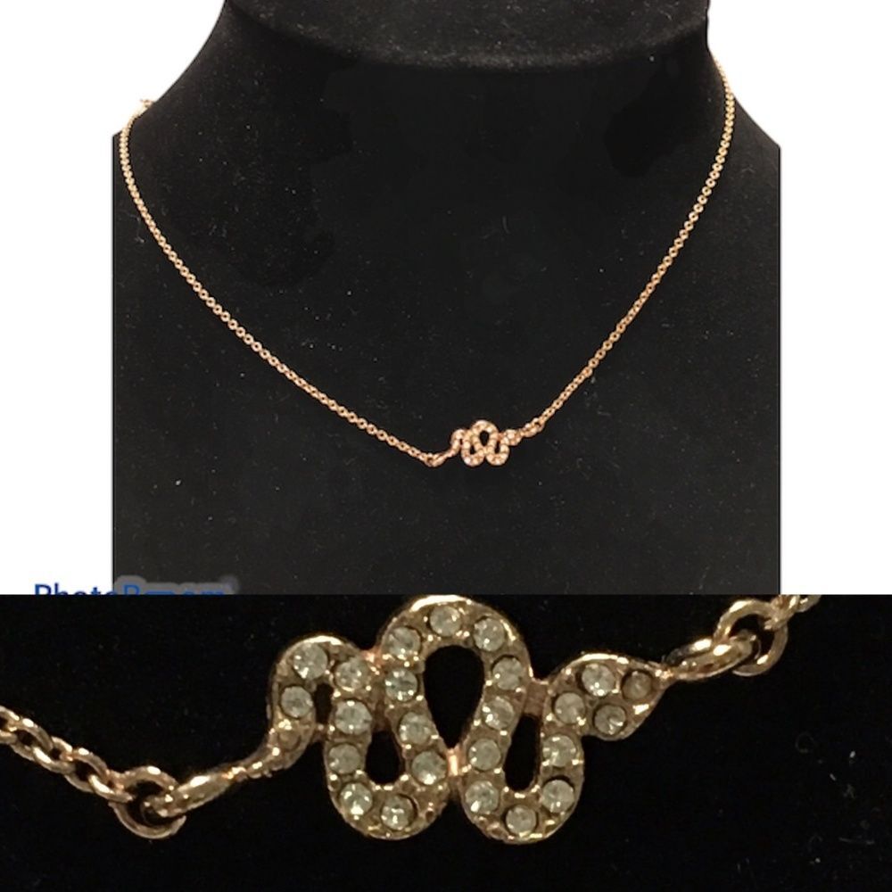 Stella & Dot Sidewinder Rhinestone Snake necklace